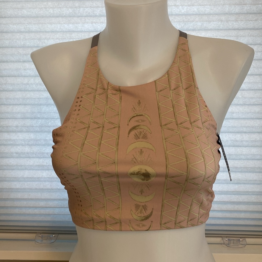 Onzie Yoga High Neck Halter Bra Top. 
BNWT